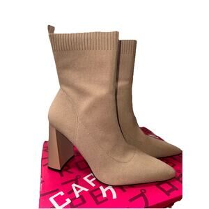 Cape Robbin Faina Knit Pointed Toe Block Heel Boots Tan Womens 10 Pull On NEW
